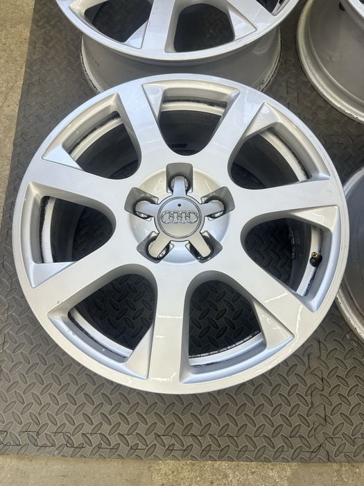 17 цола 5х112 - Audi - A3-A4-A6-Q3-Q5