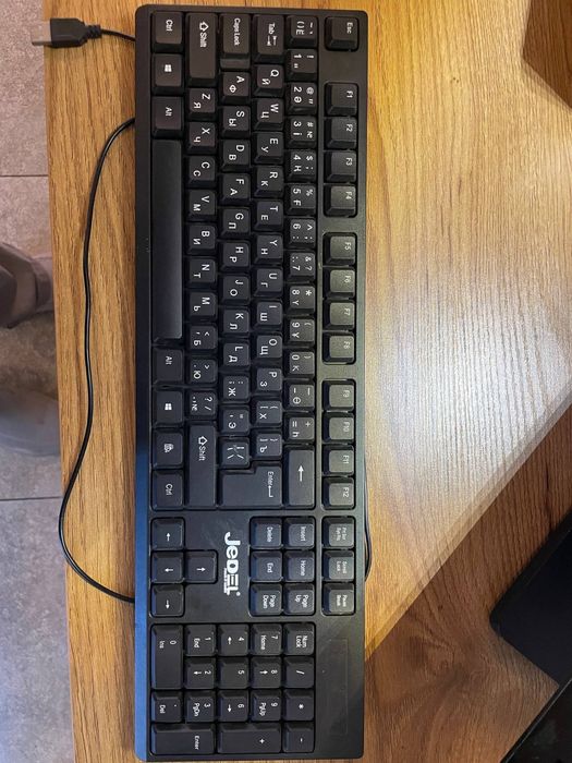 Продаётся моноблок, клавиатура и чек принтер