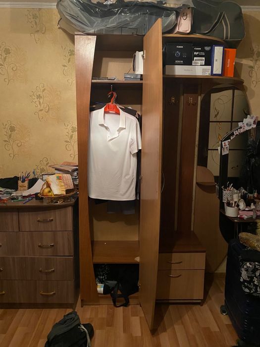 Шкаф в хорошем состоянии