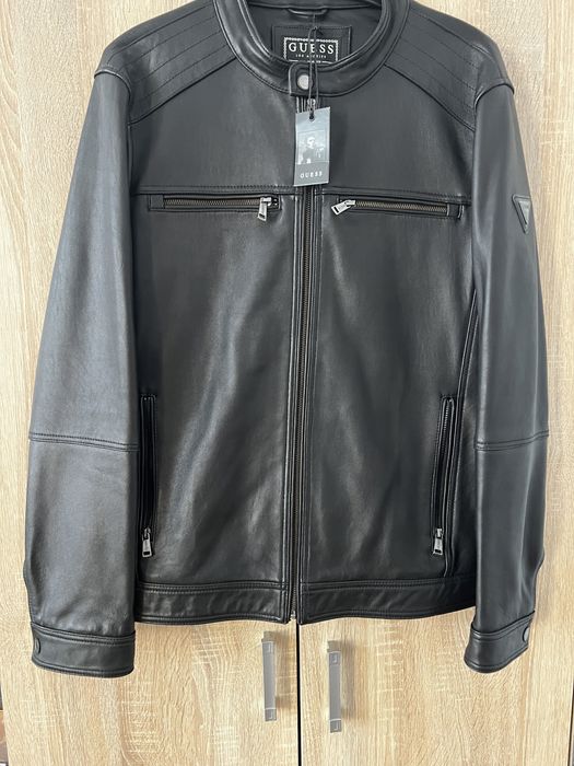 Vând geaca Guess 100% piele naturală