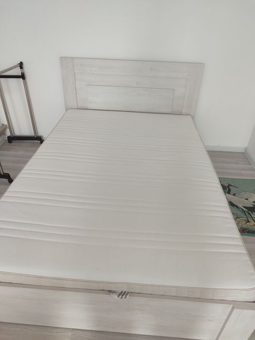 Продам кровать 140=200