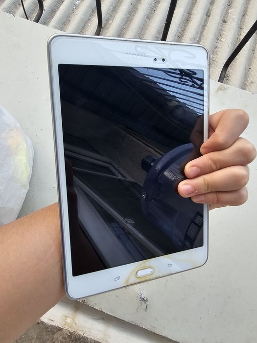 Самсунг планшет сотилади срочно 250 минг арзон