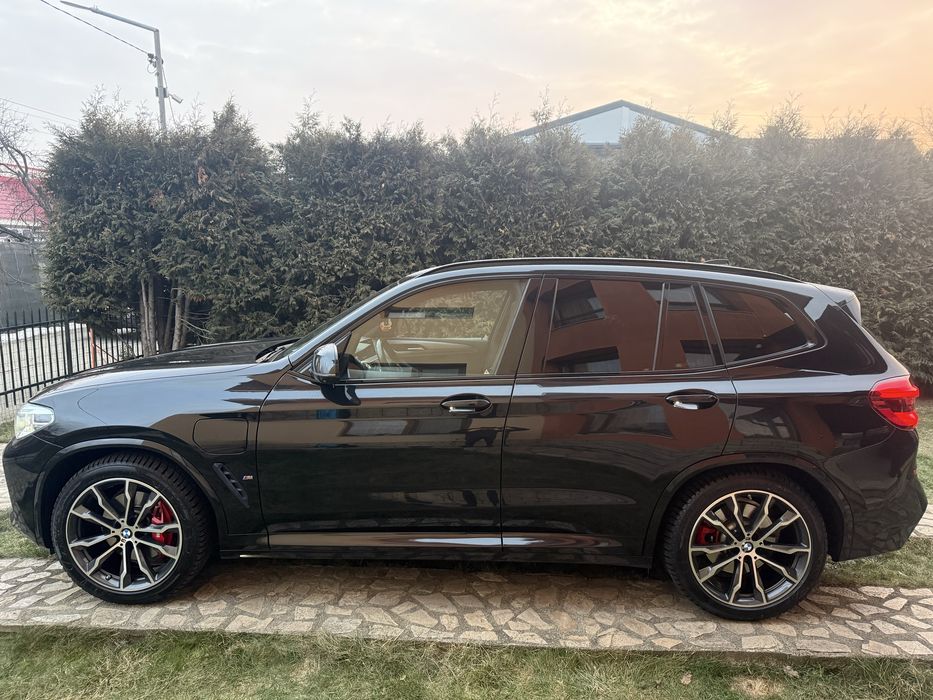 BMW X3 M-Paket 30e Hibrid