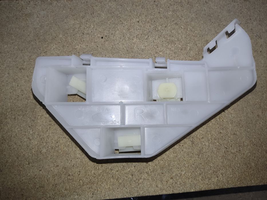 Салазки бампера Honda CR-V rd5-rd7