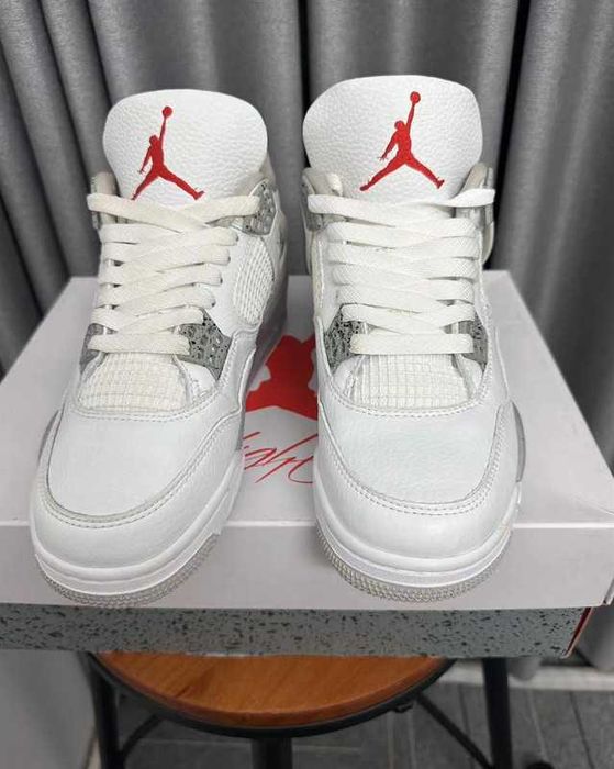 Jordan 4 Retro White Oreo 40-44
