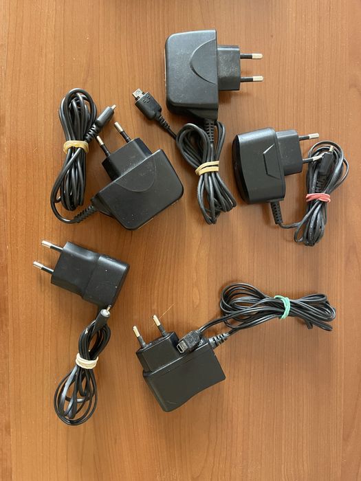 Încărcătoare pentru telefoane vechi (LG, Mini USB)