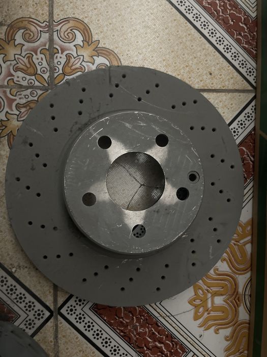 Диск тормозной передние W220