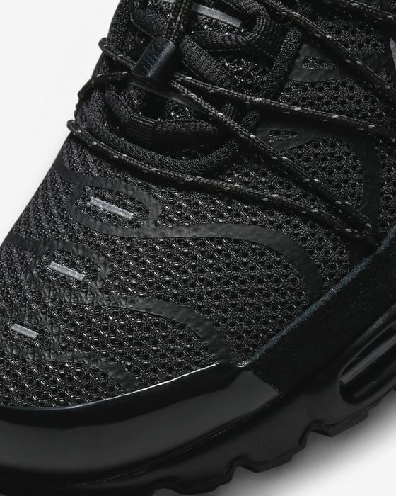 Nike Air Max Utility Plus •Triple Black• В разпродажба