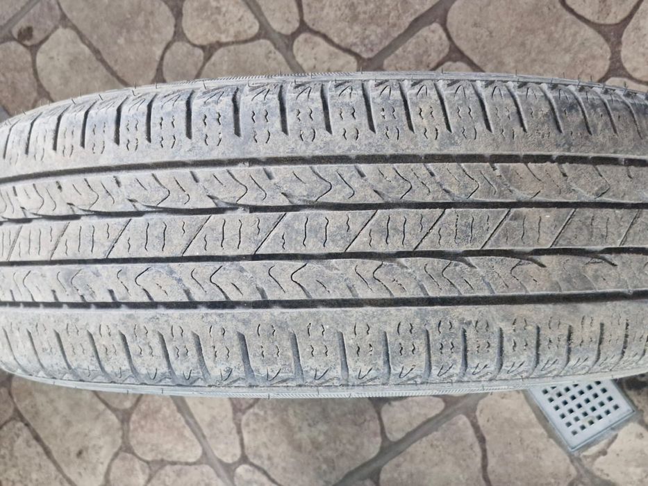 Продам летние шины 225/60 R18