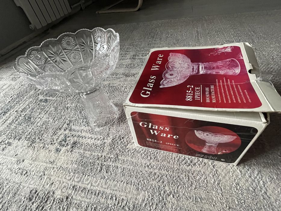 Продам вазу фруктовница