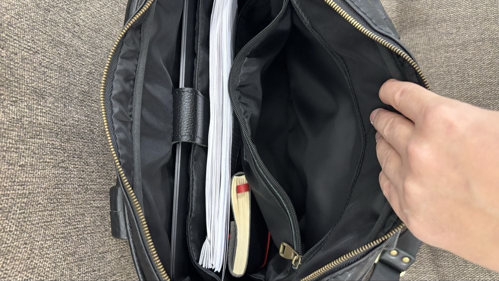 Кожаная сумка Frenzo