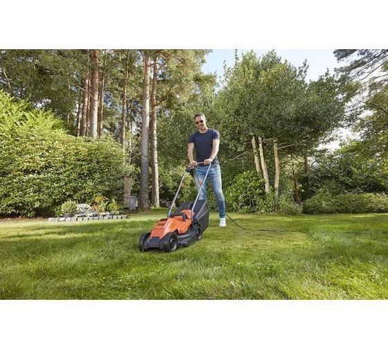 Газонакосилка электрическая Black+Decker BEMW451!