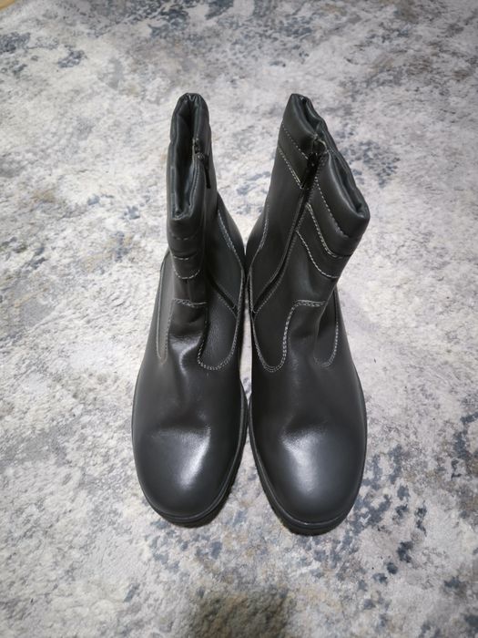 Продаются мужские кожанные полусапожки Югославские, абсолютно новы