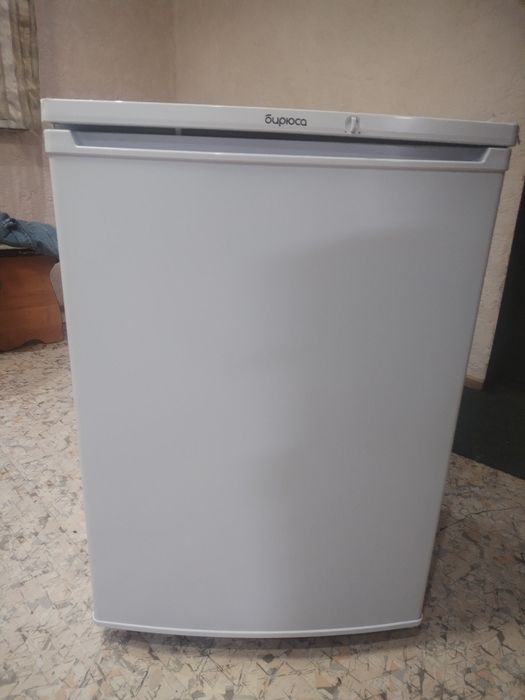 Холодильник Бирюса