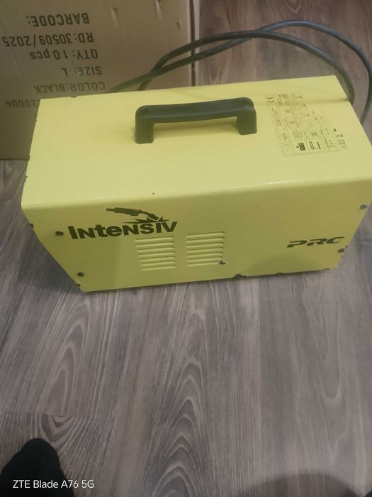 3в1 електрожен зарядно и стартов ток 12/24волта с нови кабели цена 250