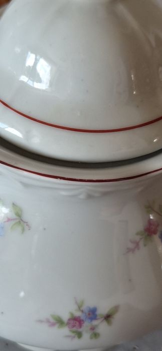 Част от сервиз от 1961 г