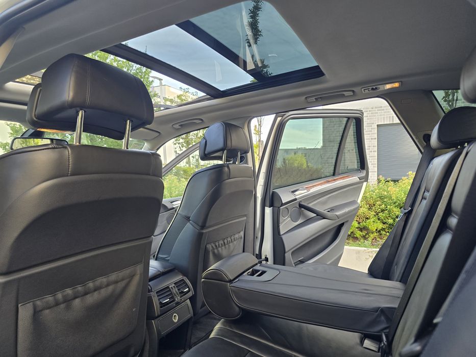 BMW X5 3.0Xdrive/An2011Euro5/Pachet Sport -Panorama/Alb-Alpine/Soft-Close/Camera-360*/Portbagaj Electric/Scaune seria7/NerulatRo-RecentAdus /Bijuterie