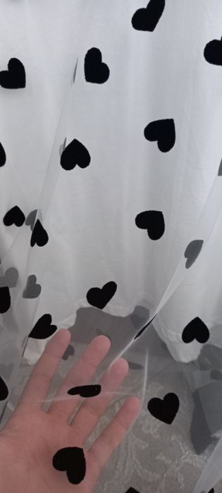 Белая футболка с сарафаном в сердечках