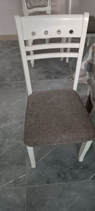 Продам стол со стулом для кухни