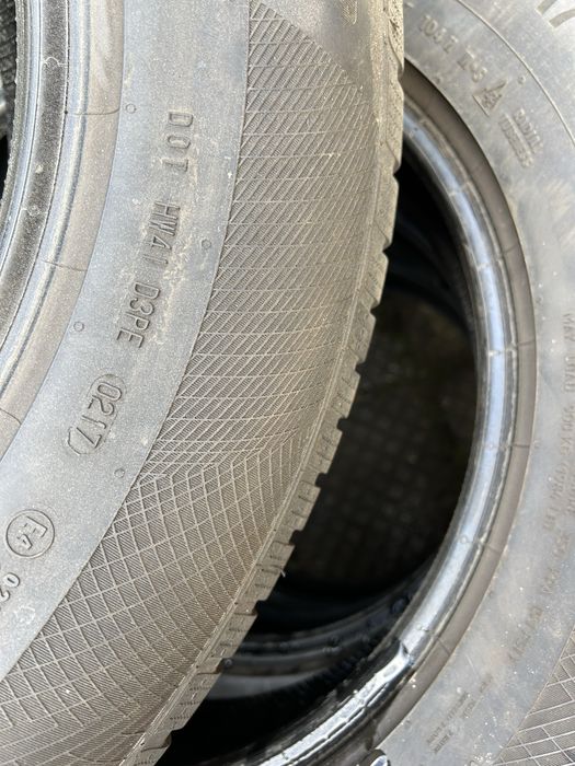 4 зимни гуми continental 235 65 17