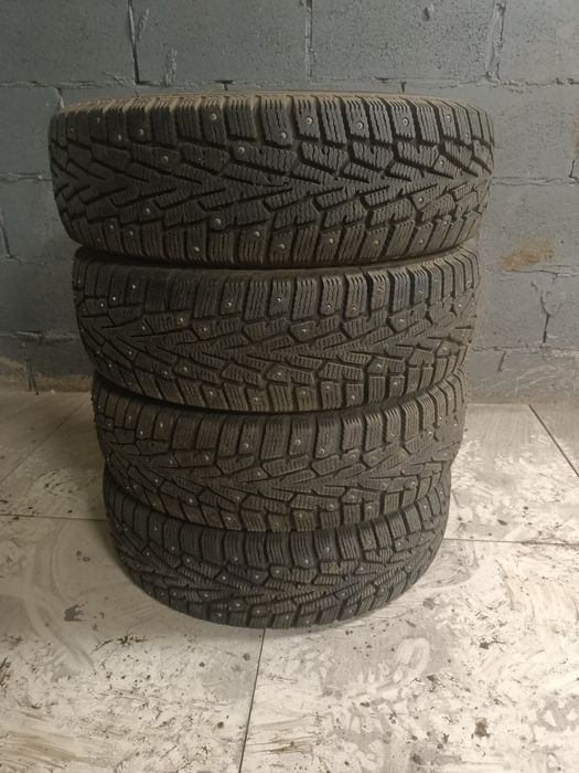 Автошини зимняя хорошем состояние