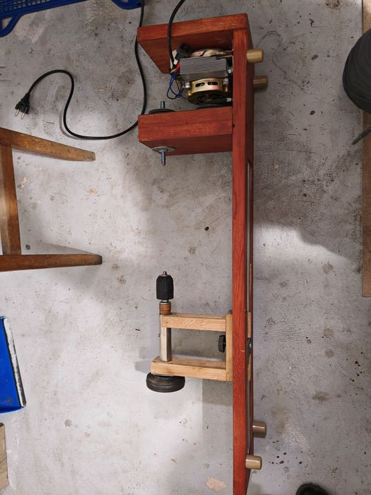 Strung prelucrarea lemnului