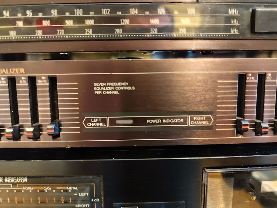 vînd linie jvc made in japan