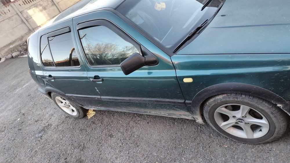 Машину пордам голф 3 объем 1.8