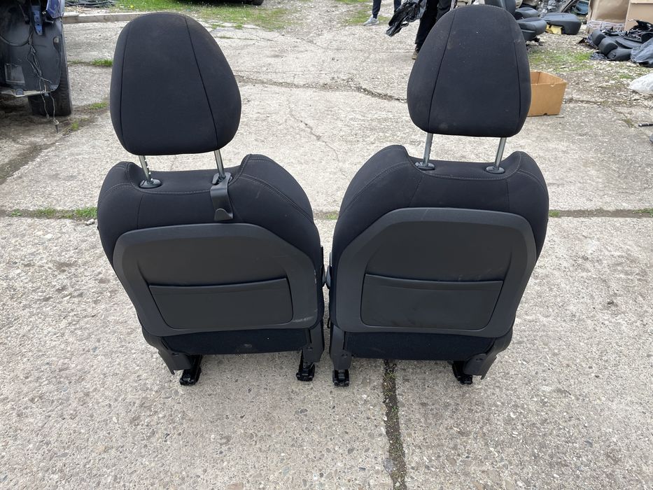 Scaune Nissan Qashqai J11