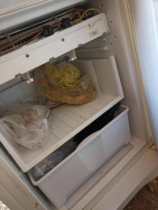 Продам холодильник