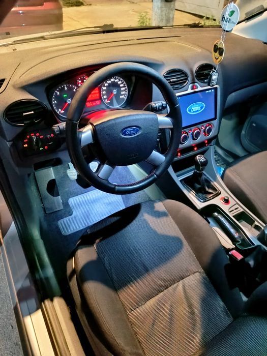 Ford focus mk 2 Ghia 2007