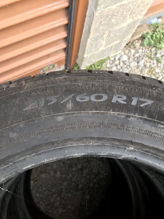 Летни гуми 4бр.215/60R17