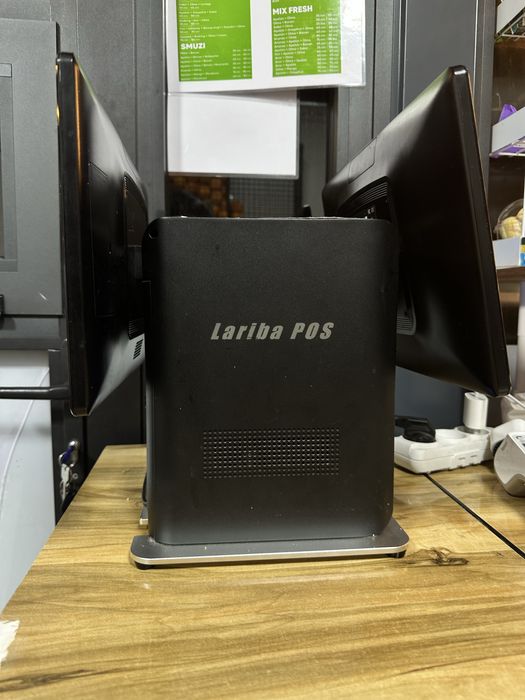 Manablok La riba 2 ta ekranlik