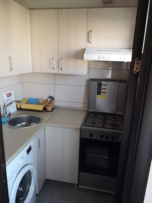 Închiriez Garsoniera Titan Auchan