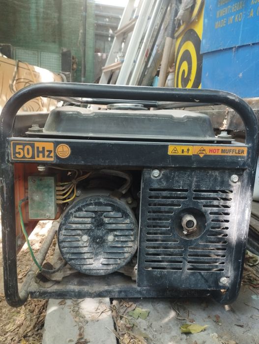 Бензиновый генератор Kipor KGE2500X Б/У