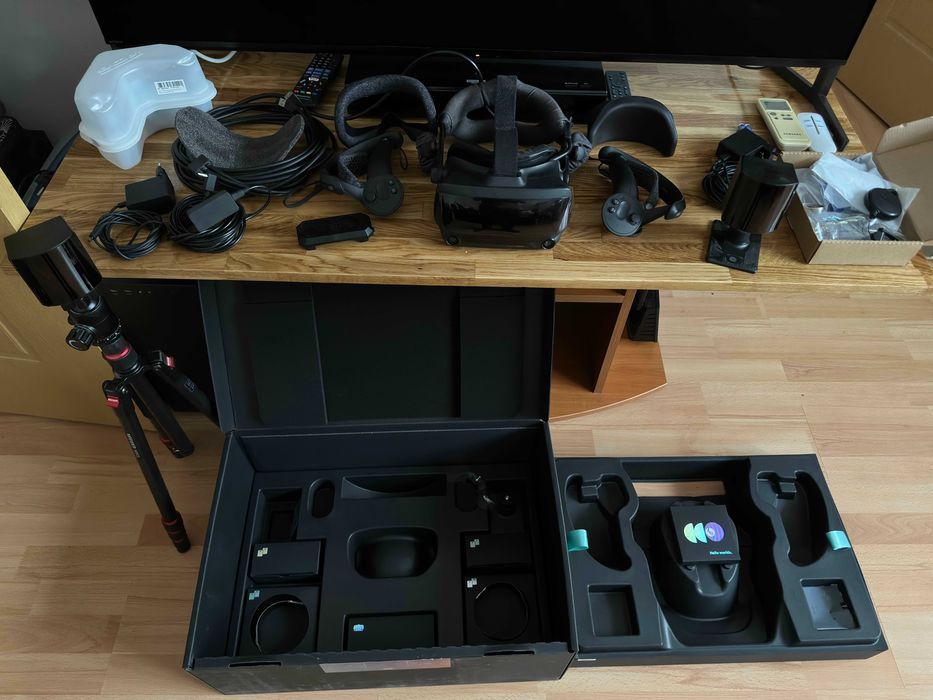 Valve Index complet +sistem prindere tavan +ventilator fata +protectie