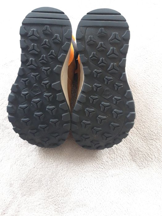 Детски боти! Decathlon