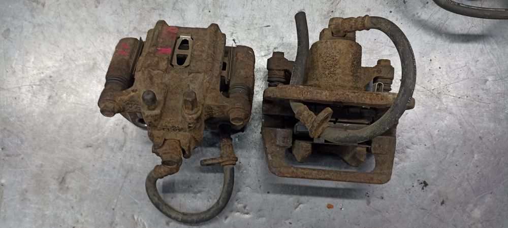 Тормозные суппорта Honda CR-V 02-11