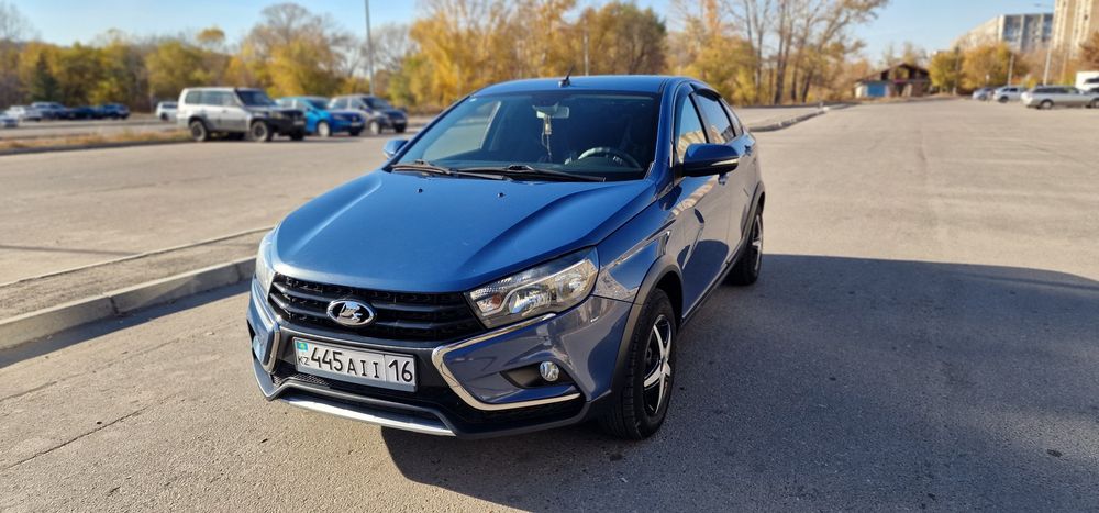 Lada vesta cross