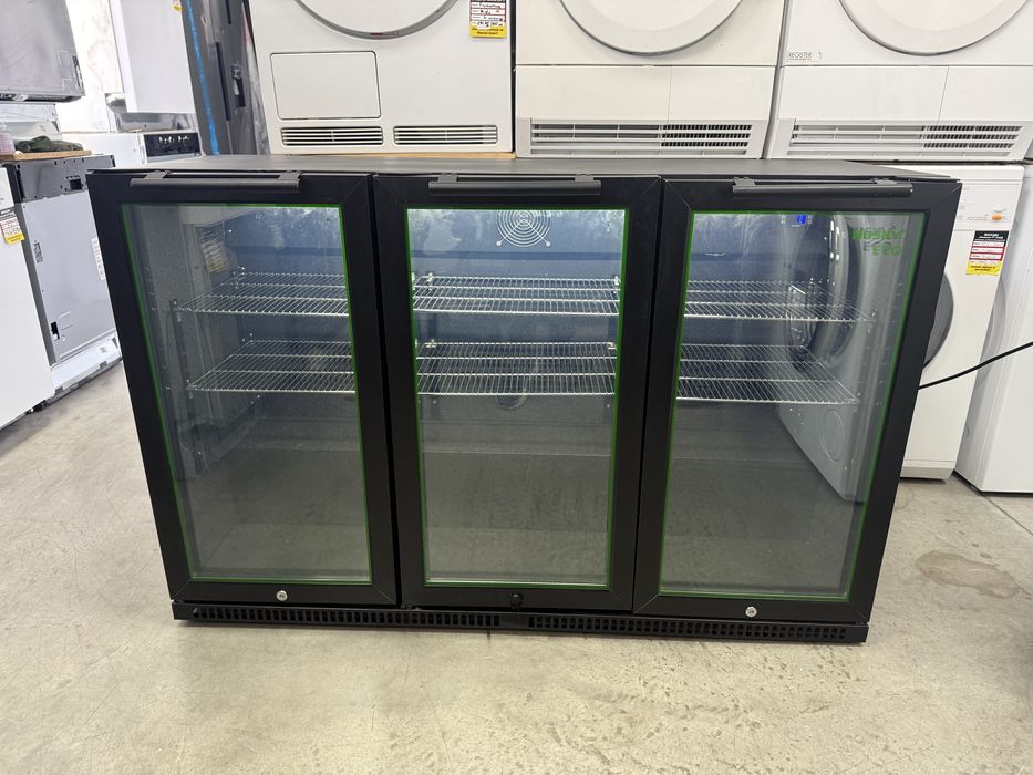 Тройна подбарова витрина Husky 350литра