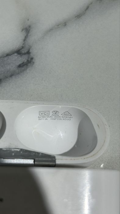 Кейс оригинальный от Airpods Pro 2
