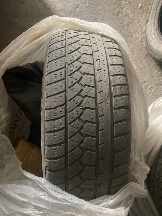 Продам покрышку R16