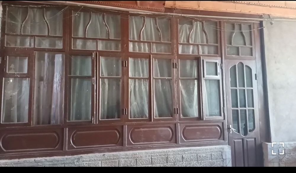 Rom sotiladi 50ka taxtali