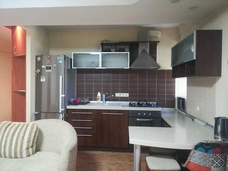 Двустаен имот в кв.Зона Б-18