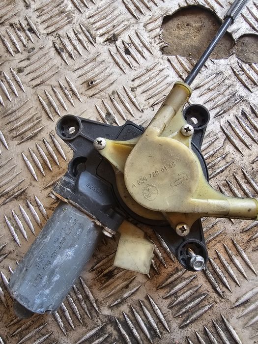 Macara electrica geam fata stanga/dreapta MERCEDES VITO (W639) & VIANO