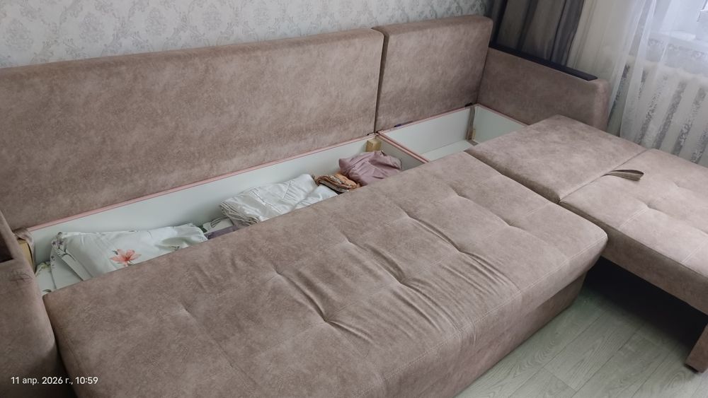 Продается ДИВАН 3,3 метров