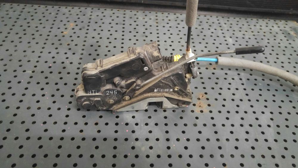 Broasca usa stanga spate bmw seria 3 e46