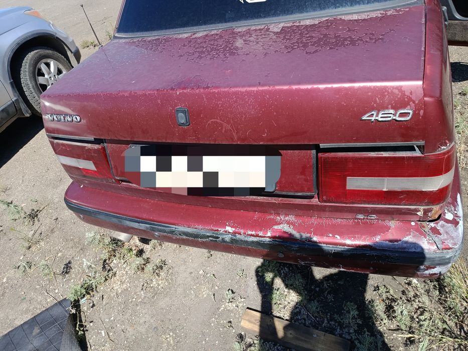Продаю запчасти вольво 460