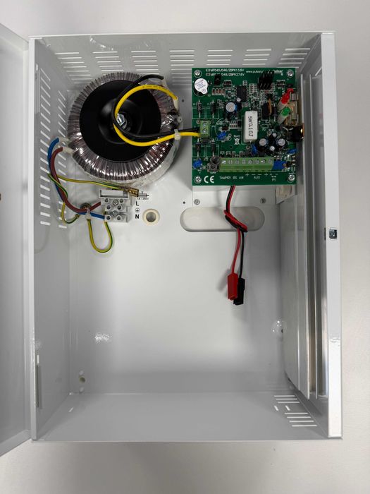 Sursa alimentare liniara Pulsar AWZ224