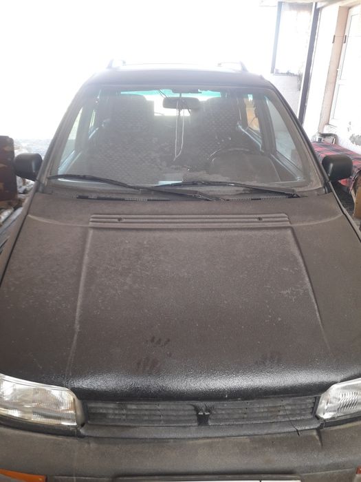 Митсубиси Спейс руннер